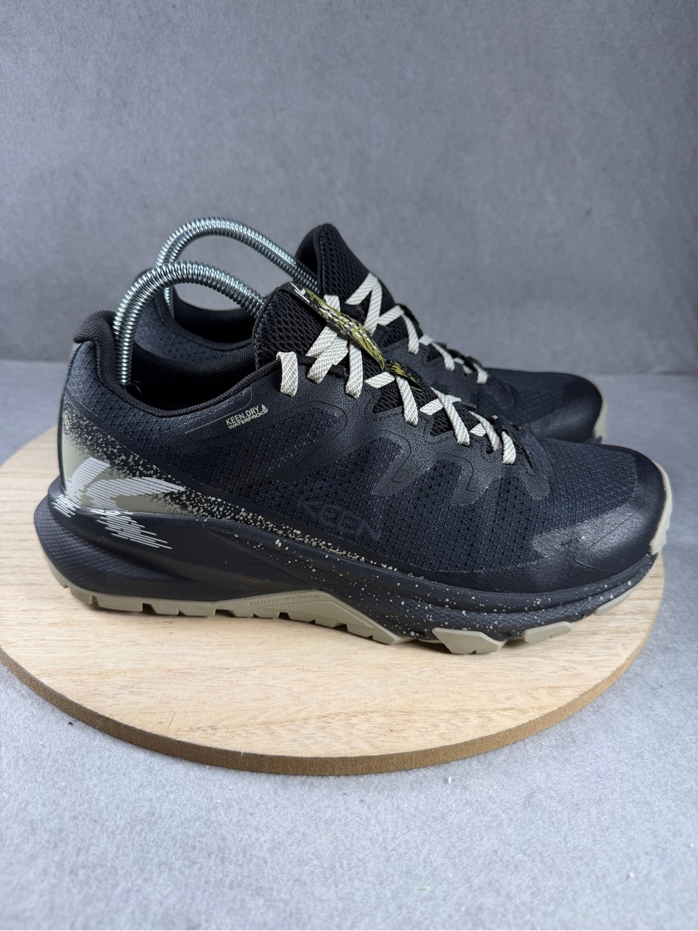 KEEN Targhee Apex Wide Waterproof Hiking Shoes Men's 8 Black 1032342